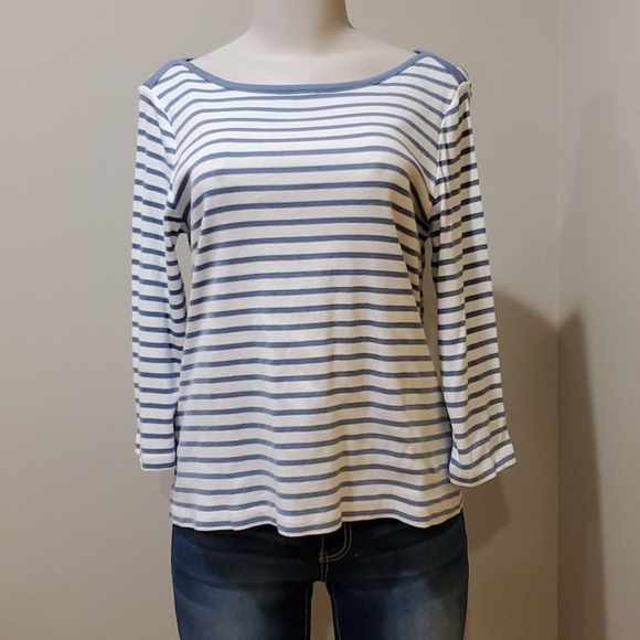 Chicos Top - Picture 1 of 3